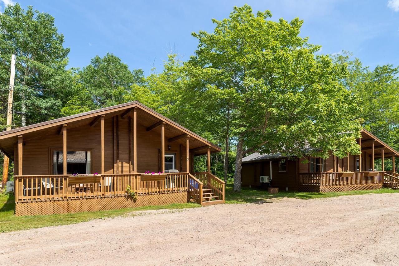 Ingonish Chalets מראה חיצוני תמונה
